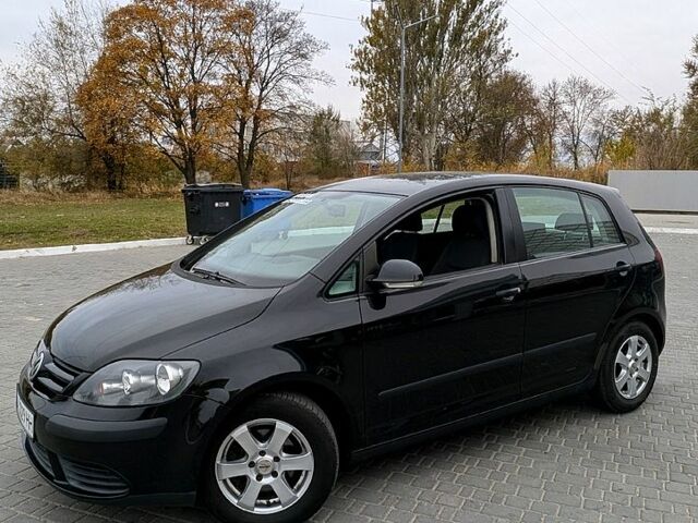Чорний Фольксваген Golf Plus, об'ємом двигуна 1.9 л та пробігом 283 тис. км за 4400 $, фото 1 на Automoto.ua