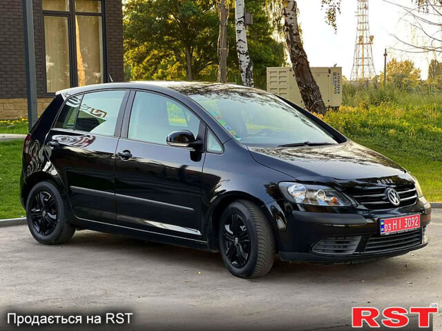 Черный Фольксваген Гольф Плюс, объемом двигателя 1.4 л и пробегом 200 тыс. км за 5800 $, фото 8 на Automoto.ua