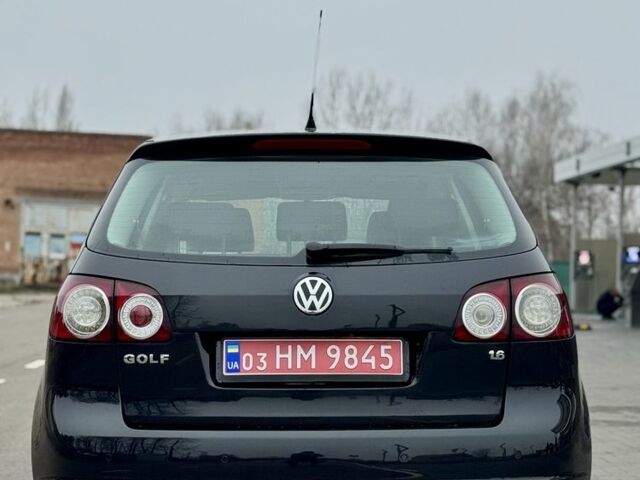 Черный Фольксваген Гольф Плюс, объемом двигателя 1.6 л и пробегом 187 тыс. км за 5999 $, фото 8 на Automoto.ua