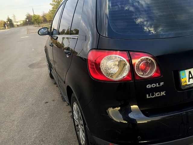 Фольксваген Гольф Плюс 2007 в Днепре (Днепропетровске) на Automoto.ua Черный Фольксваген Гольф Плюс, объемом двигателя 1.6 л и пробегом 197 тыс. км за 6700 $, фото 8 на Automoto.ua