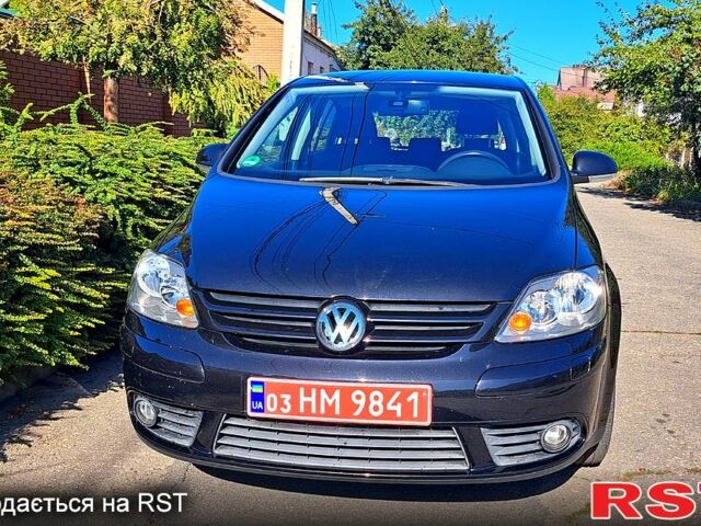 Фольксваген Гольф Плюс 2008 в Днепре (Днепропетровске) на Automoto.ua Черный Фольксваген Гольф Плюс, объемом двигателя 1.6 л и пробегом 165 тыс. км за 6750 $, фото 1 на Automoto.ua