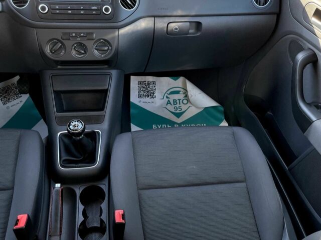 Чорний Фольксваген Golf Plus, об'ємом двигуна 1.6 л та пробігом 229 тис. км за 6200 $, фото 11 на Automoto.ua