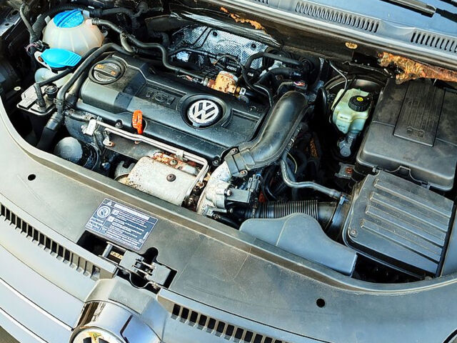 Черный Фольксваген Гольф Плюс, объемом двигателя 1.4 л и пробегом 195 тыс. км за 6799 $, фото 13 на Automoto.ua