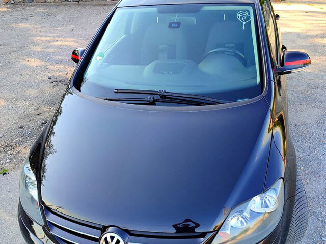 Черный Фольксваген Гольф Плюс, объемом двигателя 1.4 л и пробегом 195 тыс. км за 6799 $, фото 3 на Automoto.ua