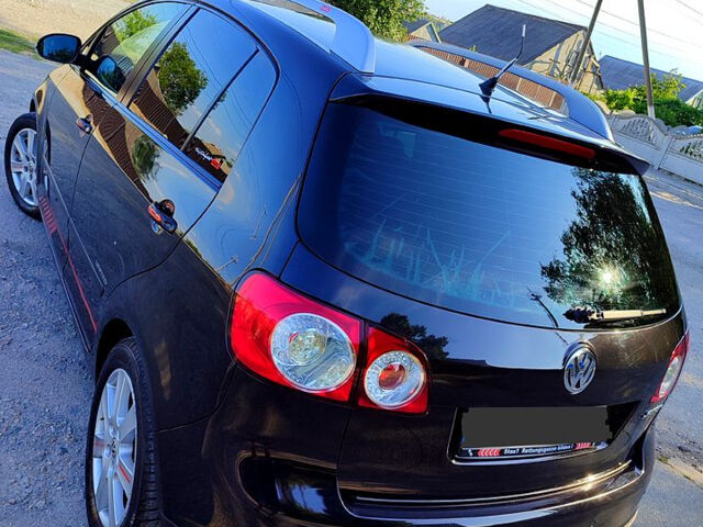 Черный Фольксваген Гольф Плюс, объемом двигателя 1.4 л и пробегом 195 тыс. км за 6799 $, фото 5 на Automoto.ua