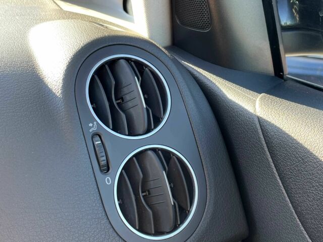 Чорний Фольксваген Golf Plus, об'ємом двигуна 1.6 л та пробігом 229 тис. км за 6200 $, фото 9 на Automoto.ua