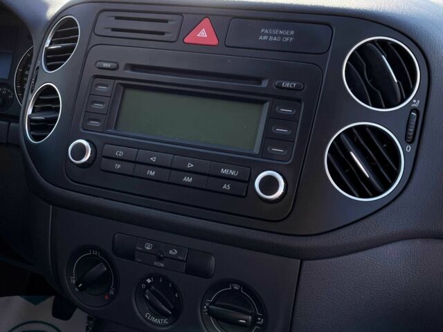 Чорний Фольксваген Golf Plus, об'ємом двигуна 1.6 л та пробігом 229 тис. км за 6200 $, фото 4 на Automoto.ua