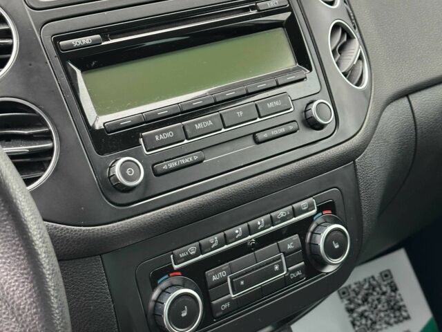 Чорний Фольксваген Golf Plus, об'ємом двигуна 1.4 л та пробігом 173 тис. км за 7400 $, фото 9 на Automoto.ua