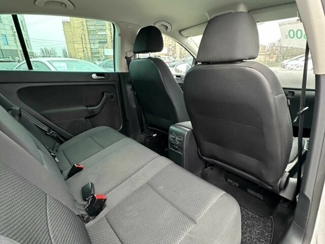 Чорний Фольксваген Golf Plus, об'ємом двигуна 1.4 л та пробігом 173 тис. км за 7400 $, фото 3 на Automoto.ua