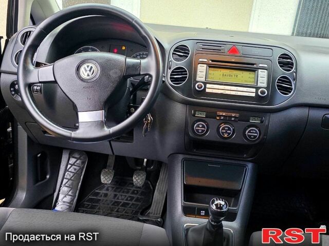 Фольксваген Гольф Плюс 2009 в Днепре (Днепропетровске) на Automoto.ua Черный Фольксваген Гольф Плюс, объемом двигателя 1.6 л и пробегом 142 тыс. км за 7200 $, фото 10 на Automoto.ua