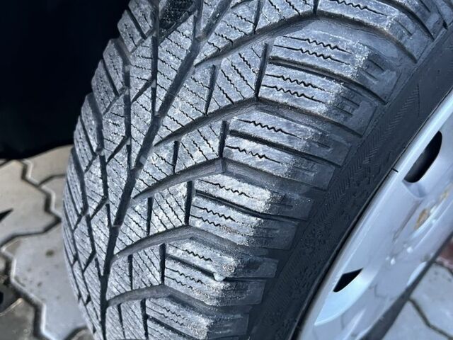 Чорний Фольксваген Golf Plus, об'ємом двигуна 1.9 л та пробігом 280 тис. км за 2850 $, фото 3 на Automoto.ua