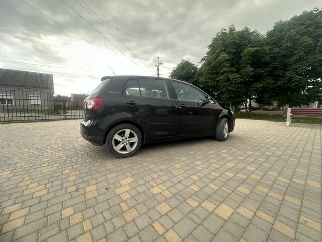 Черный Фольксваген Гольф Плюс, объемом двигателя 1.9 л и пробегом 167 тыс. км за 5900 $, фото 4 на Automoto.ua