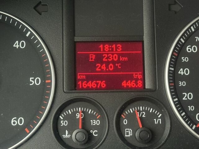 Черный Фольксваген Гольф Плюс, объемом двигателя 1.9 л и пробегом 167 тыс. км за 5900 $, фото 12 на Automoto.ua