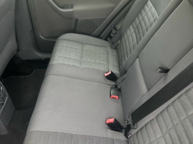 Черный Фольксваген Гольф Плюс, объемом двигателя 1.9 л и пробегом 167 тыс. км за 5900 $, фото 8 на Automoto.ua