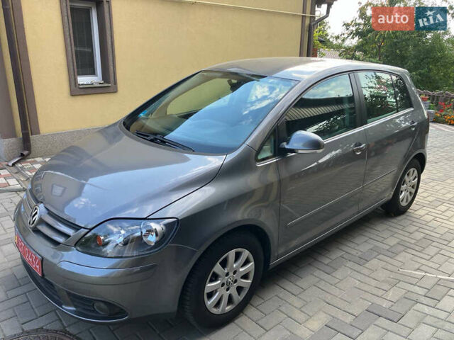 Коричневий Фольксваген Golf Plus, об'ємом двигуна 1.6 л та пробігом 217 тис. км за 6299 $, фото 3 на Automoto.ua