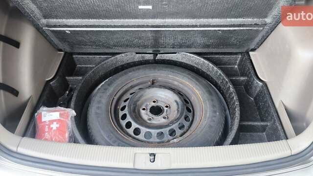 Коричневый Фольксваген Гольф Плюс, объемом двигателя 1.4 л и пробегом 250 тыс. км за 8500 $, фото 20 на Automoto.ua