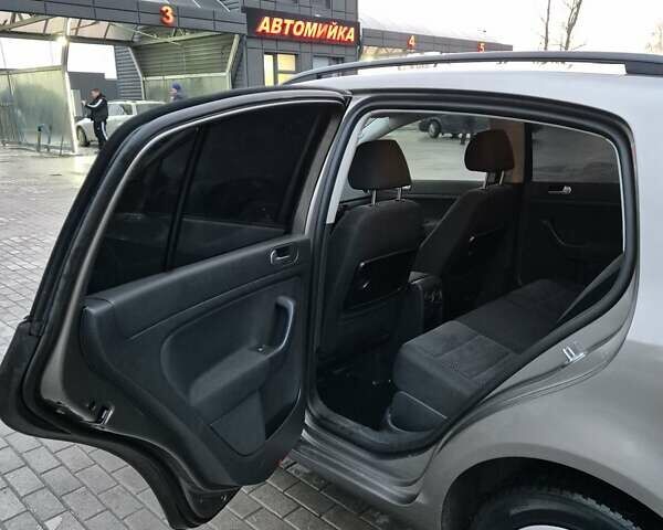 Коричневий Фольксваген Golf Plus, об'ємом двигуна 1.6 л та пробігом 191 тис. км за 6900 $, фото 25 на Automoto.ua