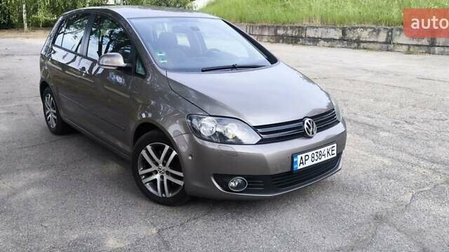 Коричневый Фольксваген Гольф Плюс, объемом двигателя 1.4 л и пробегом 250 тыс. км за 8500 $, фото 11 на Automoto.ua