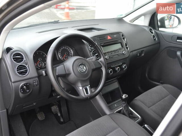 Коричневый Фольксваген Гольф Плюс, объемом двигателя 1.6 л и пробегом 183 тыс. км за 9200 $, фото 16 на Automoto.ua