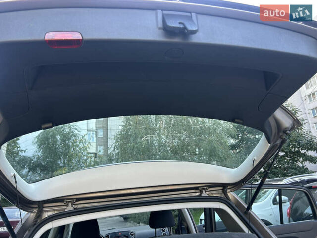 Коричневый Фольксваген Гольф Плюс, объемом двигателя 1.4 л и пробегом 192 тыс. км за 8500 $, фото 16 на Automoto.ua