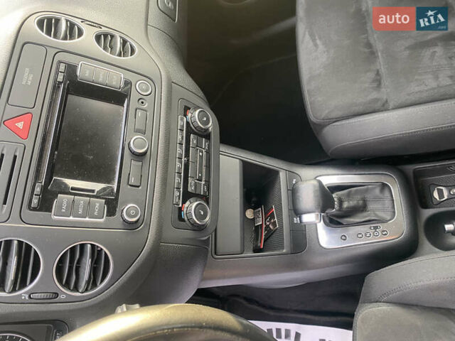 Коричневый Фольксваген Гольф Плюс, объемом двигателя 1.4 л и пробегом 120 тыс. км за 8800 $, фото 24 на Automoto.ua