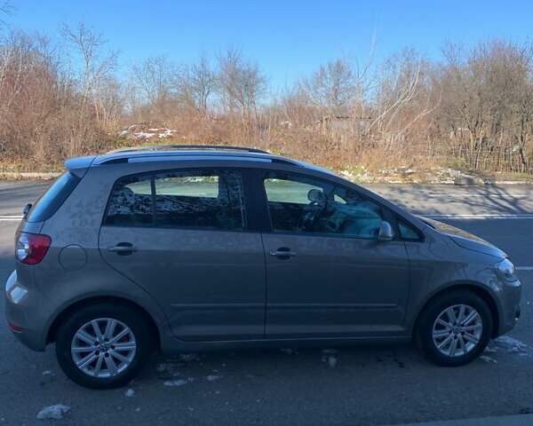 Коричневый Фольксваген Гольф Плюс, объемом двигателя 1.6 л и пробегом 270 тыс. км за 6700 $, фото 1 на Automoto.ua