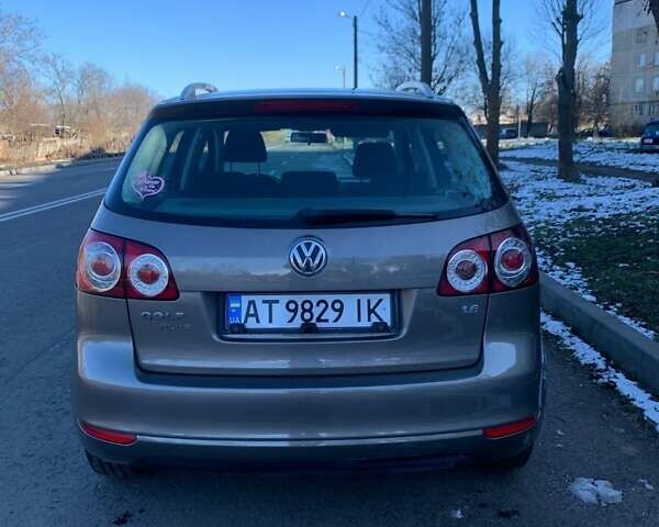 Коричневый Фольксваген Гольф Плюс, объемом двигателя 1.6 л и пробегом 270 тыс. км за 6700 $, фото 4 на Automoto.ua