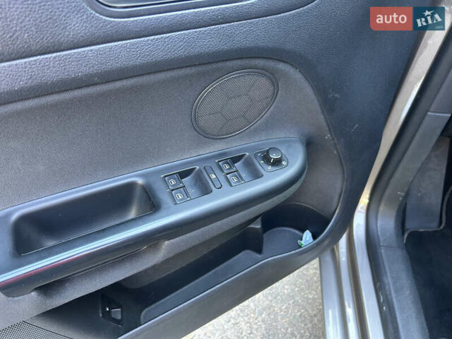 Коричневый Фольксваген Гольф Плюс, объемом двигателя 1.4 л и пробегом 192 тыс. км за 8500 $, фото 4 на Automoto.ua