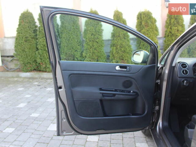 Коричневий Фольксваген Golf Plus, об'ємом двигуна 1.4 л та пробігом 192 тис. км за 7390 $, фото 76 на Automoto.ua