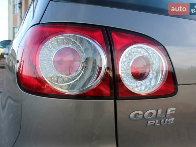 Коричневый Фольксваген Гольф Плюс, объемом двигателя 1.4 л и пробегом 192 тыс. км за 6990 $, фото 42 на Automoto.ua