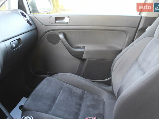 Коричневий Фольксваген Golf Plus, об'ємом двигуна 1.4 л та пробігом 192 тис. км за 7390 $, фото 61 на Automoto.ua