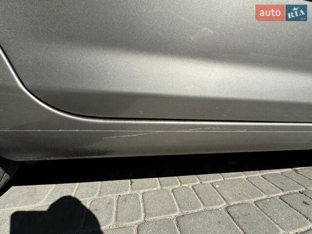 Коричневий Фольксваген Golf Plus, об'ємом двигуна 1.2 л та пробігом 210 тис. км за 7500 $, фото 53 на Automoto.ua