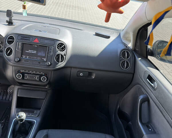 Коричневий Фольксваген Golf Plus, об'ємом двигуна 1.2 л та пробігом 210 тис. км за 7500 $, фото 28 на Automoto.ua