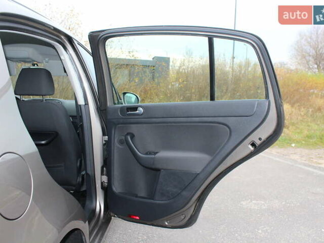 Коричневый Фольксваген Гольф Плюс, объемом двигателя 1.4 л и пробегом 192 тыс. км за 7190 $, фото 87 на Automoto.ua