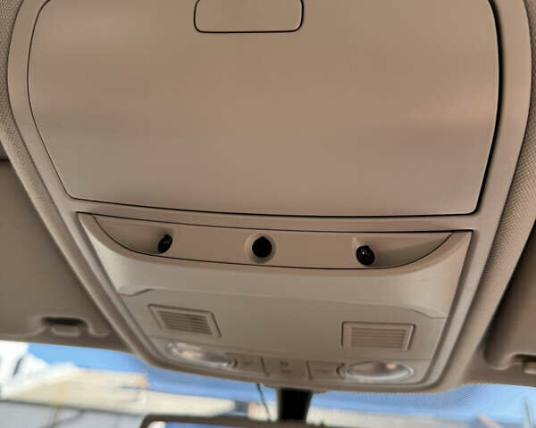 Коричневий Фольксваген Golf Plus, об'ємом двигуна 1.2 л та пробігом 210 тис. км за 7500 $, фото 49 на Automoto.ua