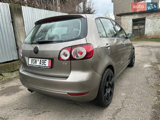 Коричневый Фольксваген Гольф Плюс, объемом двигателя 0 л и пробегом 220 тыс. км за 5900 $, фото 4 на Automoto.ua