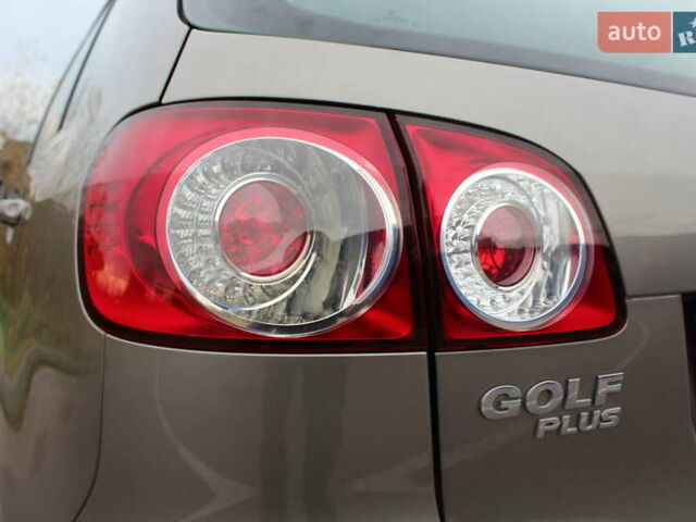 Коричневый Фольксваген Гольф Плюс, объемом двигателя 1.4 л и пробегом 192 тыс. км за 7190 $, фото 29 на Automoto.ua