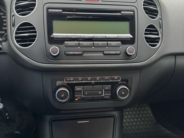 Коричневий Фольксваген Golf Plus, об'ємом двигуна 1.4 л та пробігом 123 тис. км за 10900 $, фото 10 на Automoto.ua