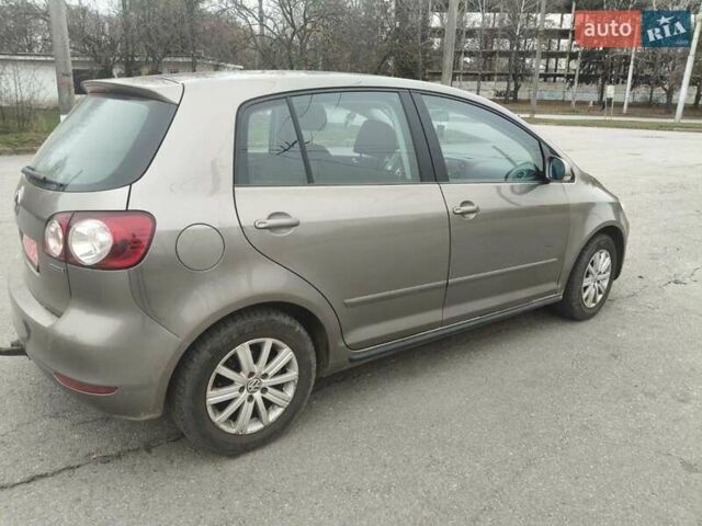 Коричневый Фольксваген Гольф Плюс, объемом двигателя 1.6 л и пробегом 230 тыс. км за 7600 $, фото 3 на Automoto.ua