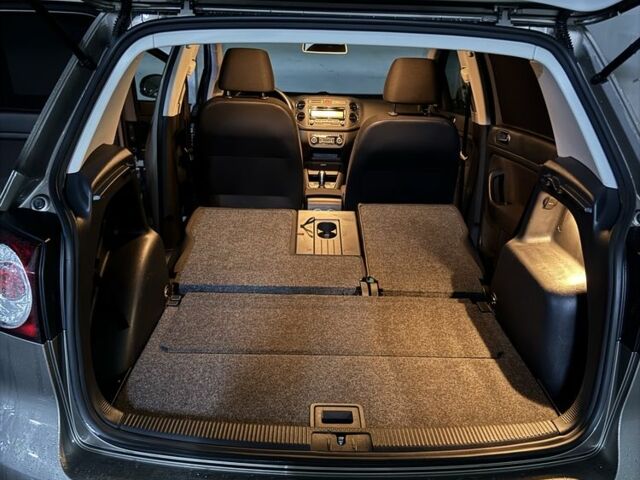 Коричневий Фольксваген Golf Plus, об'ємом двигуна 1.4 л та пробігом 123 тис. км за 10900 $, фото 23 на Automoto.ua