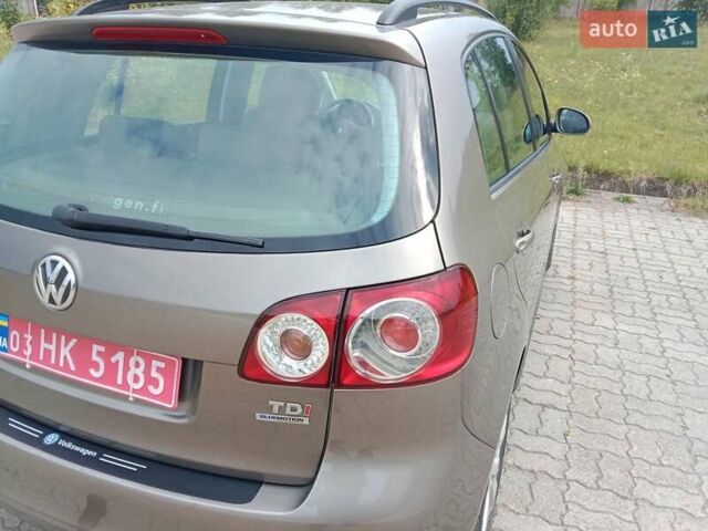 Коричневый Фольксваген Гольф Плюс, объемом двигателя 1.6 л и пробегом 271 тыс. км за 8200 $, фото 4 на Automoto.ua