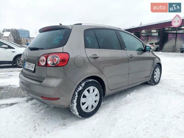 Коричневый Фольксваген Гольф Плюс, объемом двигателя 1.6 л и пробегом 366 тыс. км за 6850 $, фото 7 на Automoto.ua