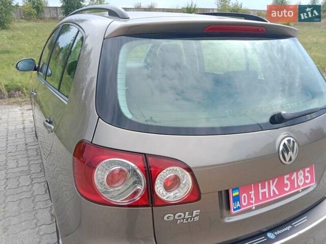 Коричневий Фольксваген Golf Plus, об'ємом двигуна 1.6 л та пробігом 271 тис. км за 9350 $, фото 1 на Automoto.ua