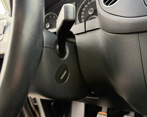 Коричневый Фольксваген Гольф Плюс, объемом двигателя 1.4 л и пробегом 236 тыс. км за 8200 $, фото 12 на Automoto.ua