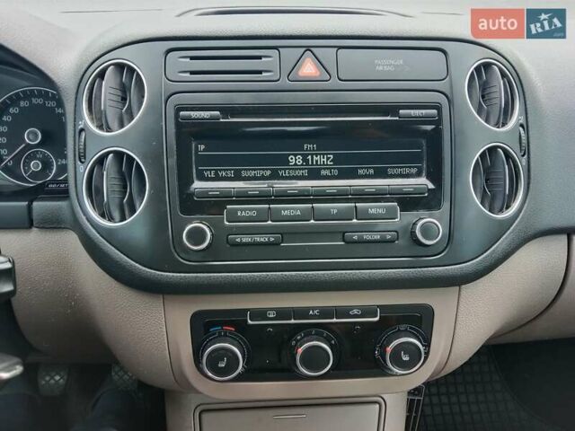 Коричневый Фольксваген Гольф Плюс, объемом двигателя 1.6 л и пробегом 271 тыс. км за 8200 $, фото 17 на Automoto.ua