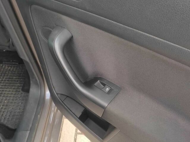 Коричневий Фольксваген Golf Plus, об'ємом двигуна 1.6 л та пробігом 172 тис. км за 10500 $, фото 17 на Automoto.ua