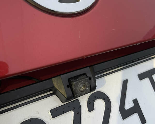 Красный Фольксваген Гольф Плюс, объемом двигателя 1.6 л и пробегом 232 тыс. км за 5100 $, фото 18 на Automoto.ua