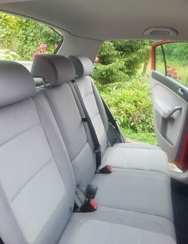 Червоний Фольксваген Golf Plus, об'ємом двигуна 1.39 л та пробігом 238 тис. км за 6700 $, фото 12 на Automoto.ua