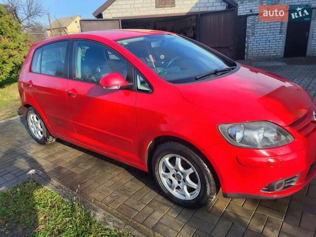 Червоний Фольксваген Golf Plus, об'ємом двигуна 1.39 л та пробігом 238 тис. км за 6700 $, фото 2 на Automoto.ua