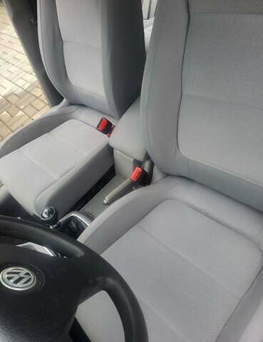 Червоний Фольксваген Golf Plus, об'ємом двигуна 1.39 л та пробігом 238 тис. км за 6700 $, фото 13 на Automoto.ua